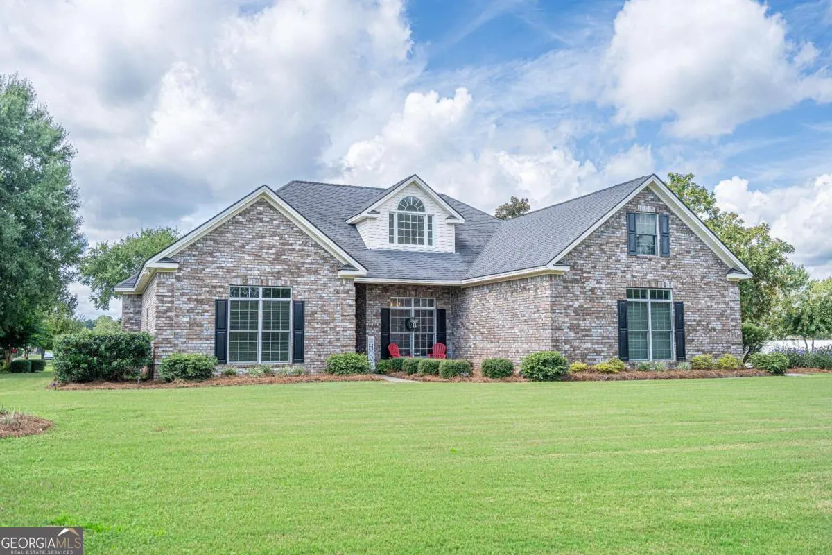 301 Flat Bush Drive