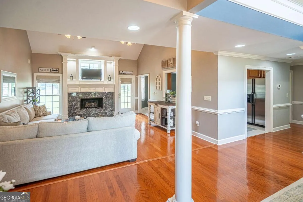 301 Flat Bush Drive