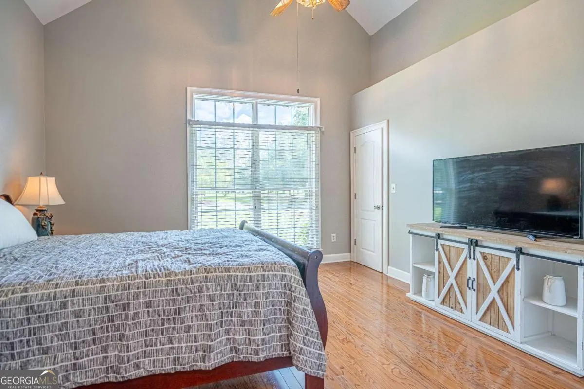 301 Flat Bush Drive