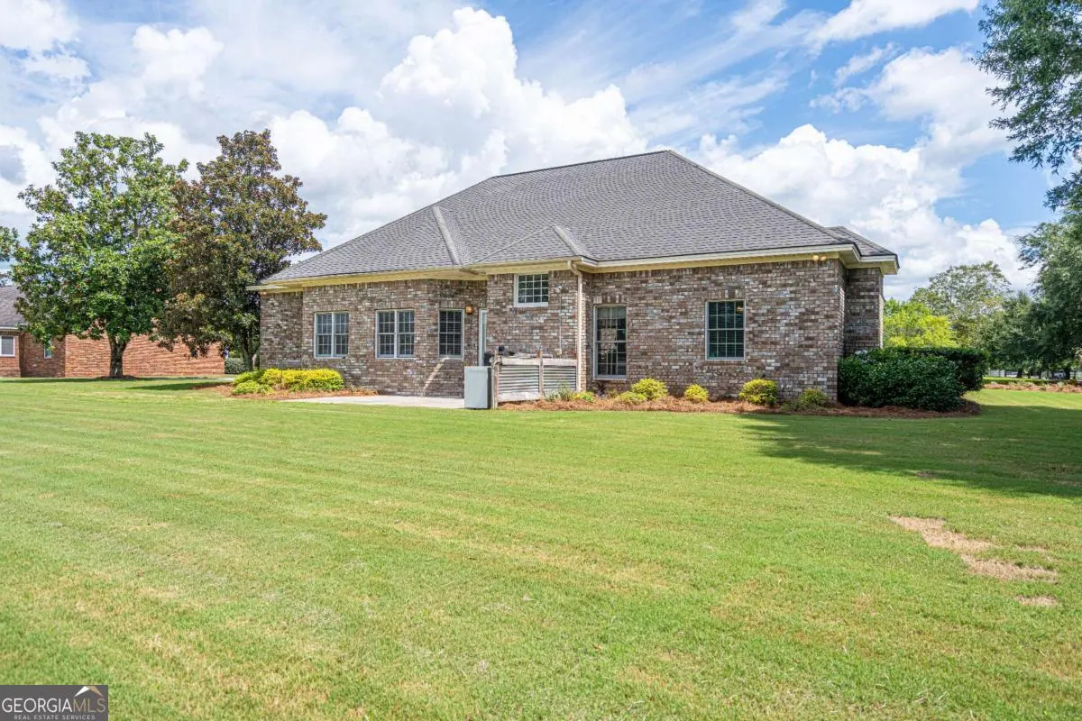 301 Flat Bush Drive