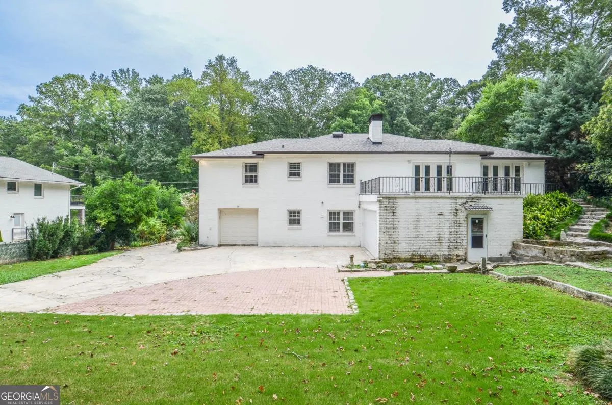2079 Street Deville NE