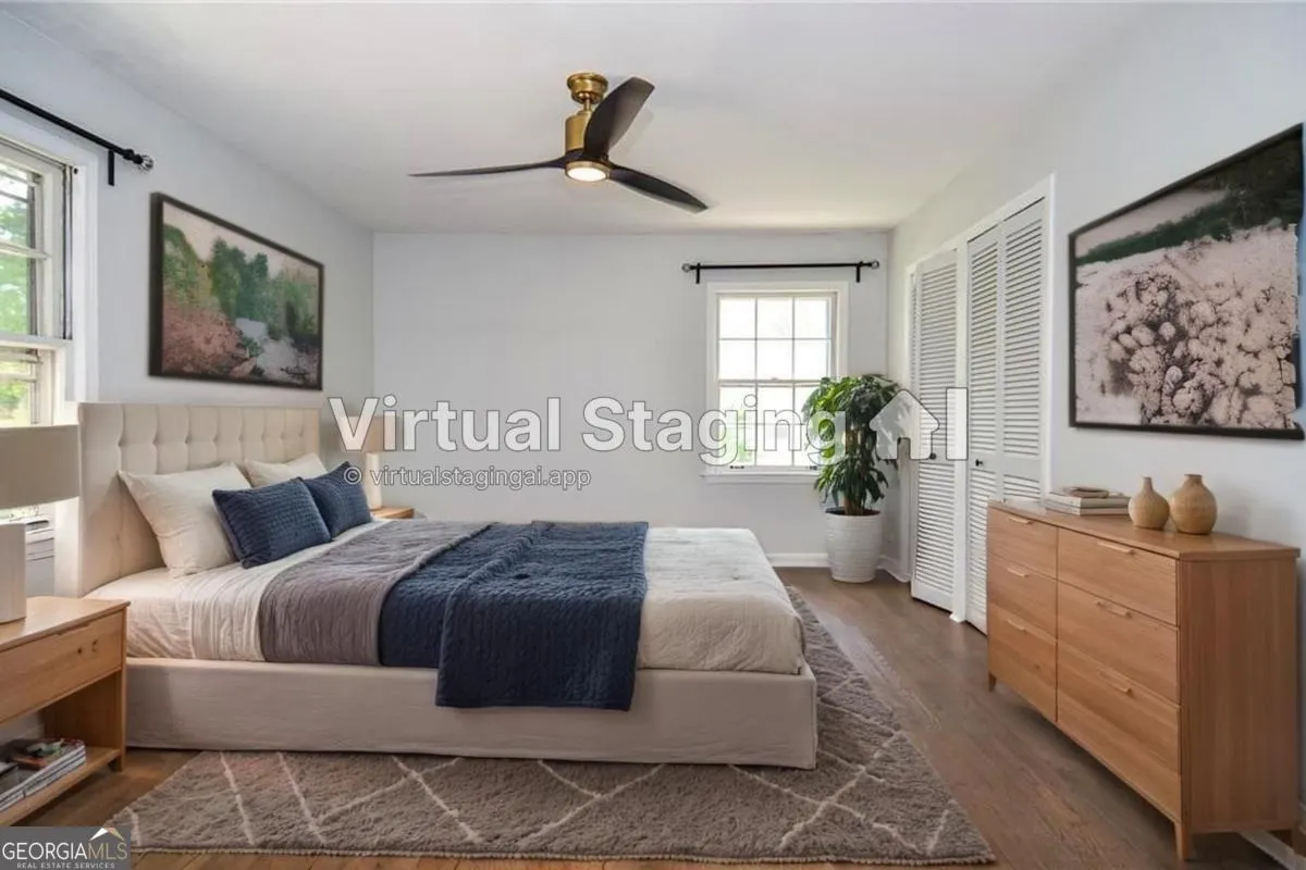 2079 Street Deville NE