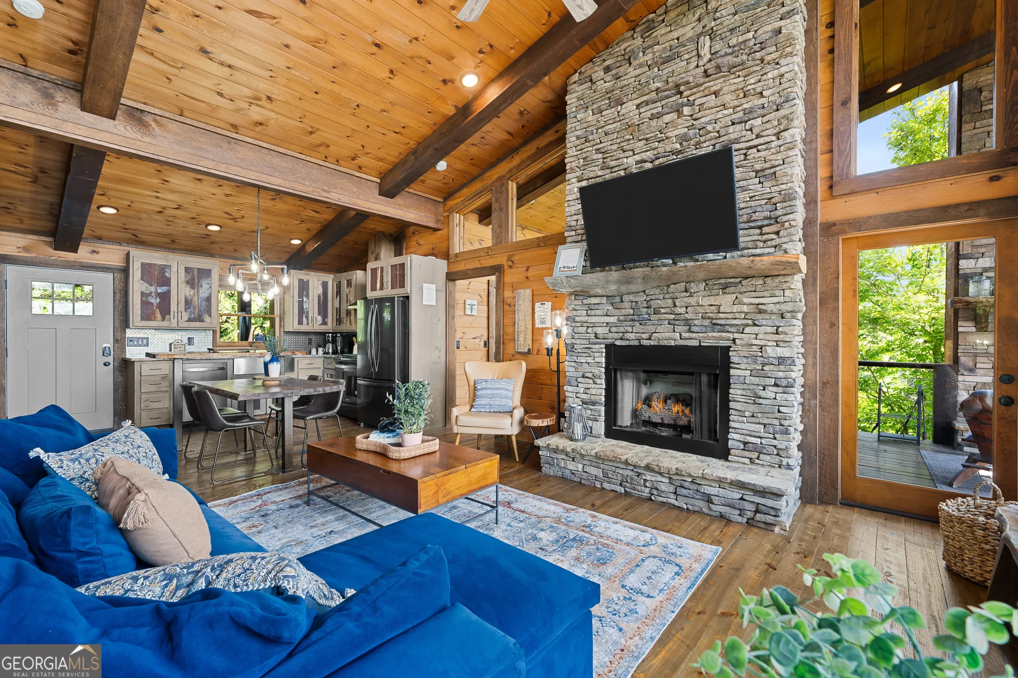 220 Firefly Road