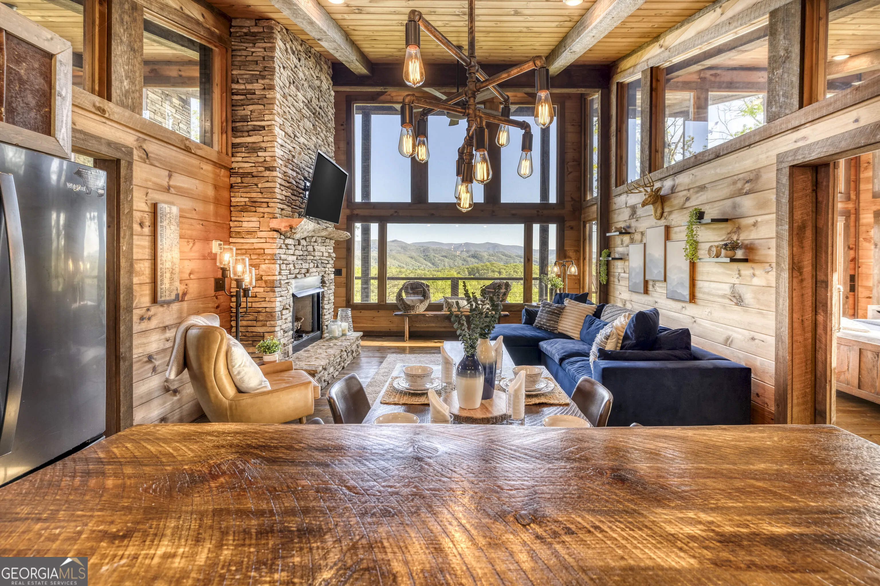 220 Firefly Road