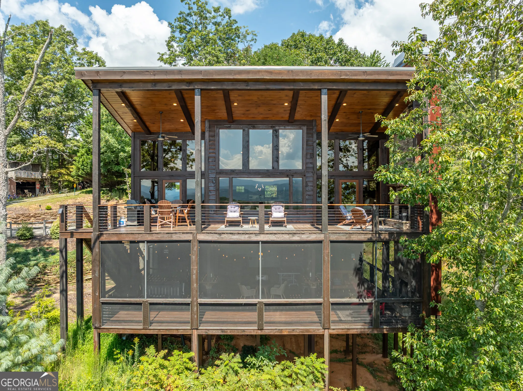 220 Firefly Road