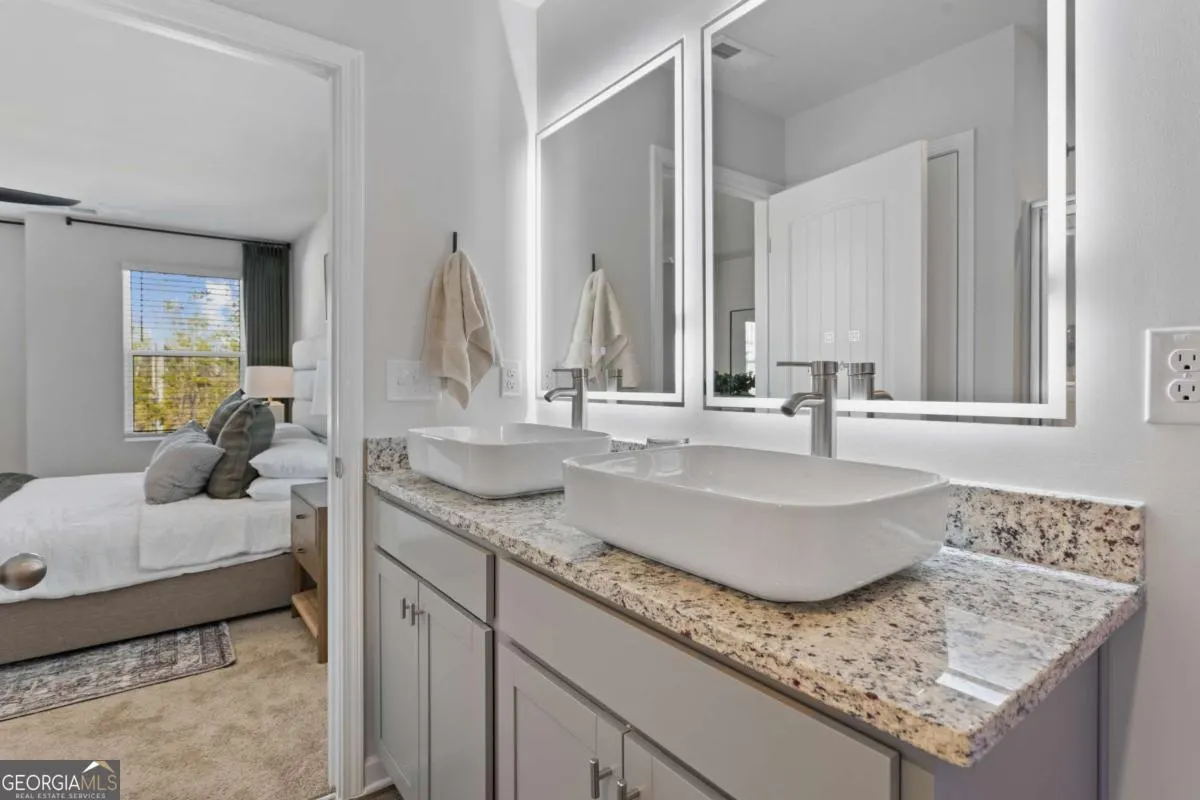 14 125 Meadowview Drive, #14
