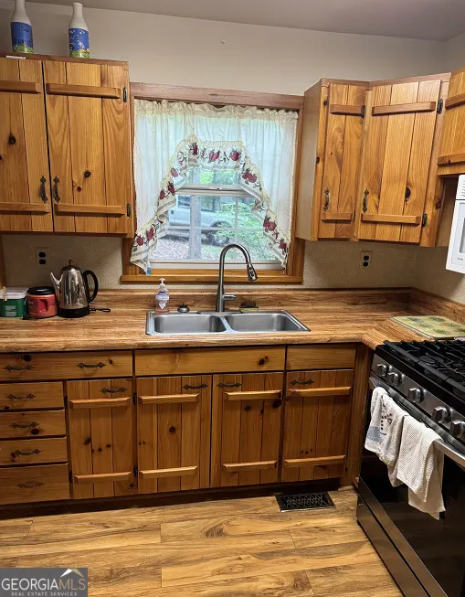 241 Mountain Woods Road