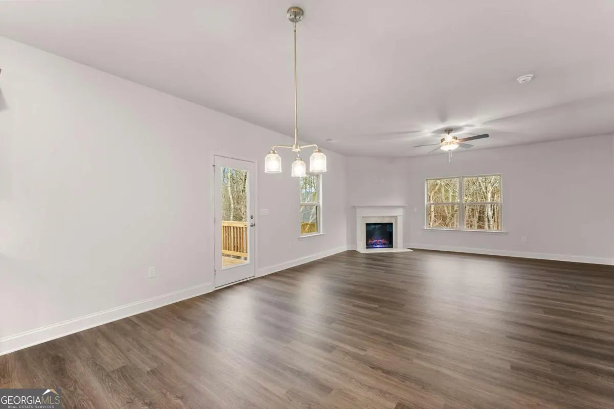 325 Magnolia Villas Drive
