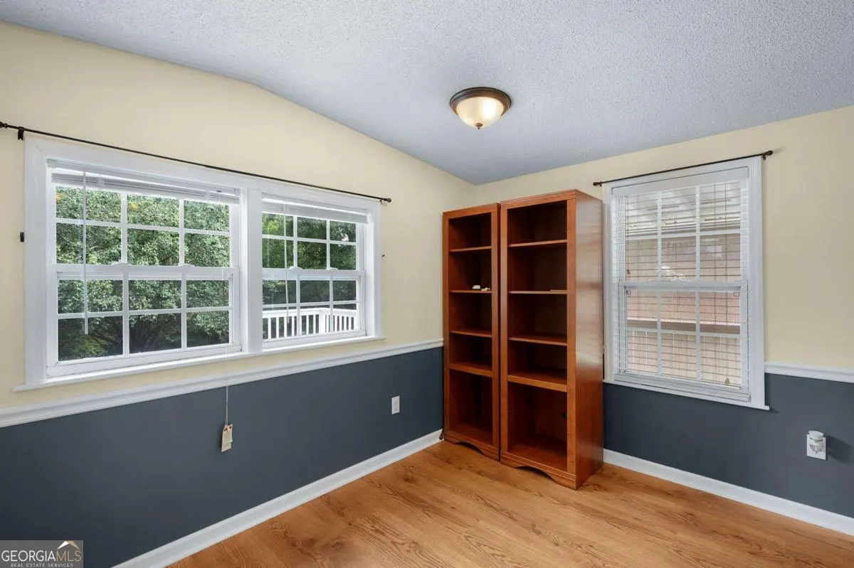 253 Mountain Oak Drive