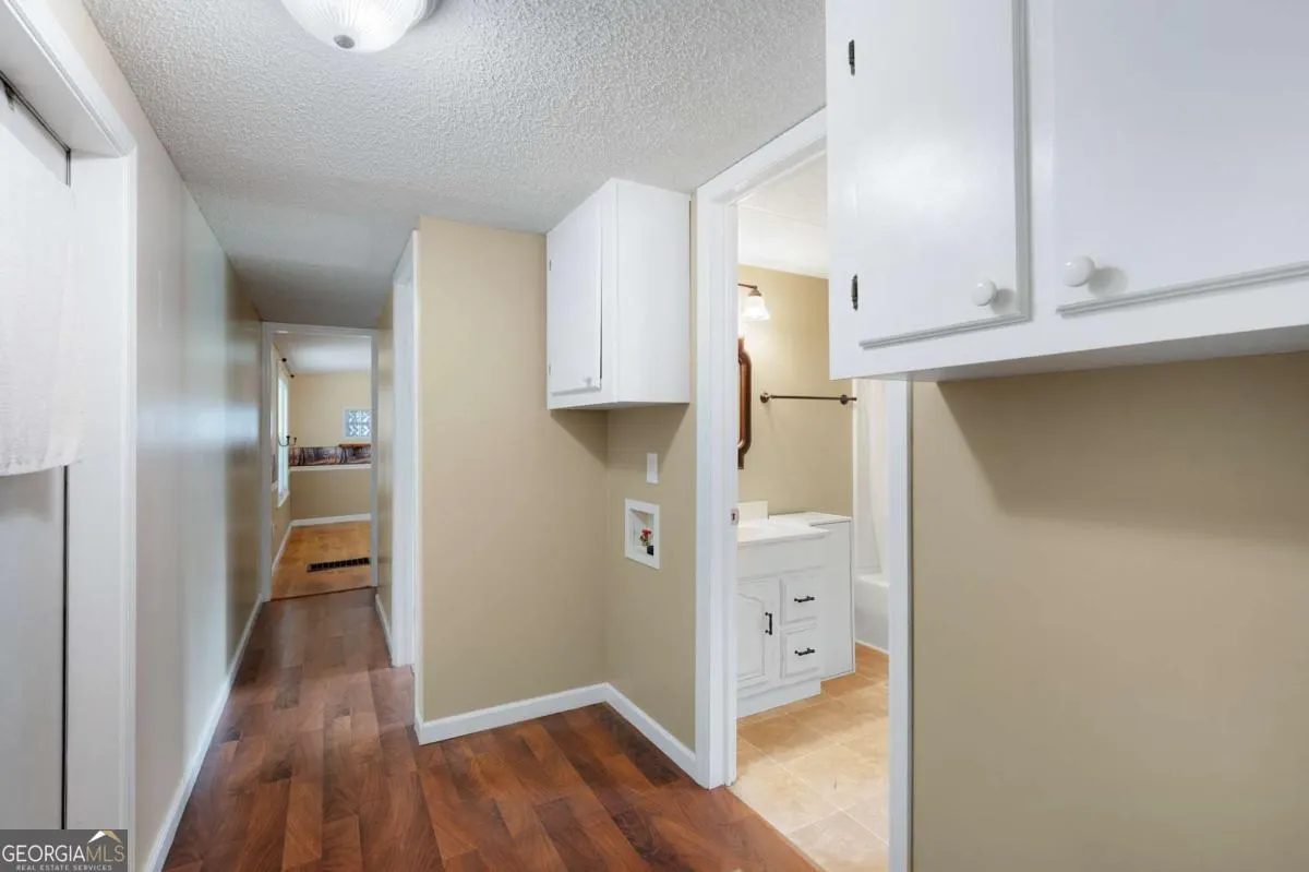 253 Mountain Oak Drive