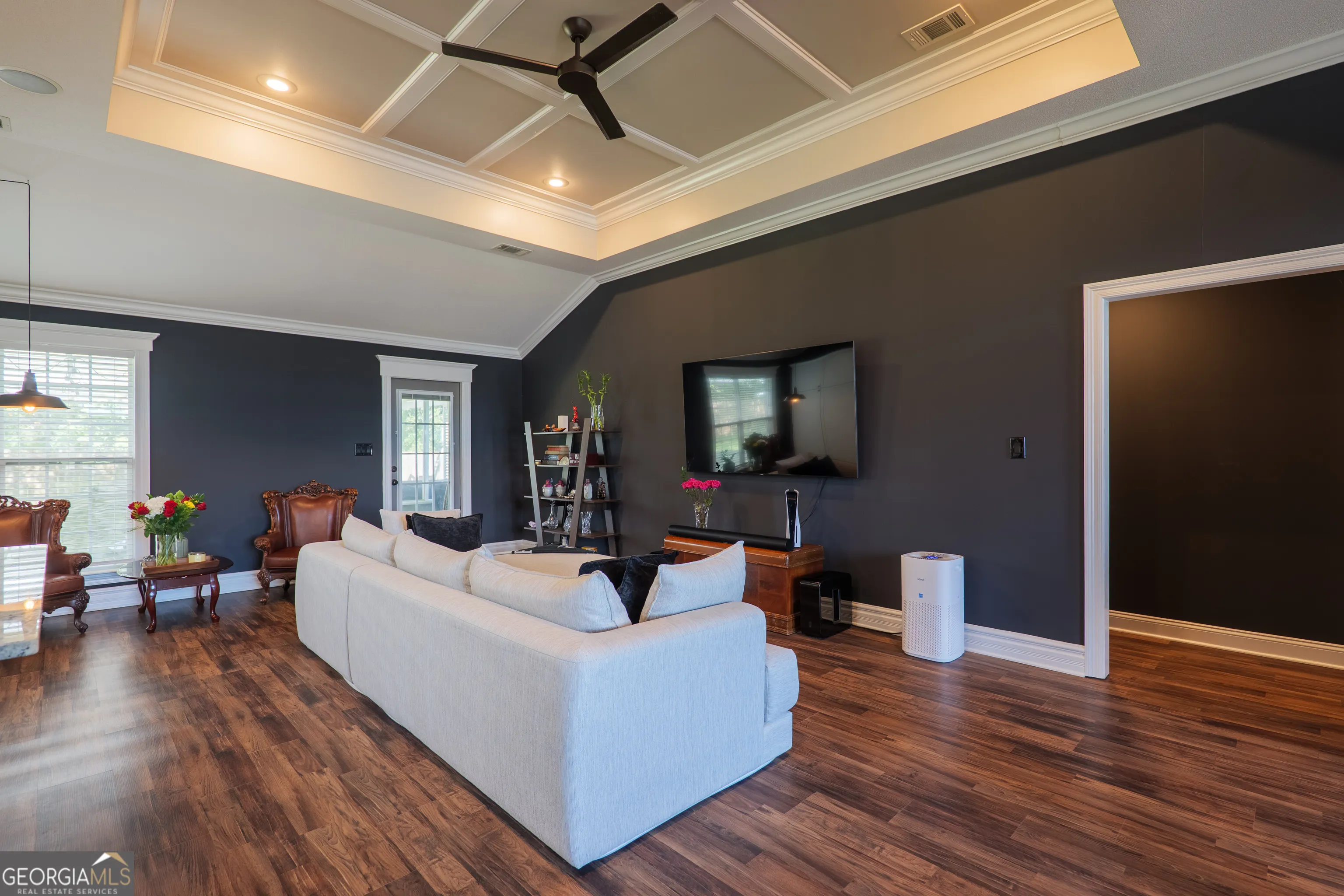 5211 Abbott Circle