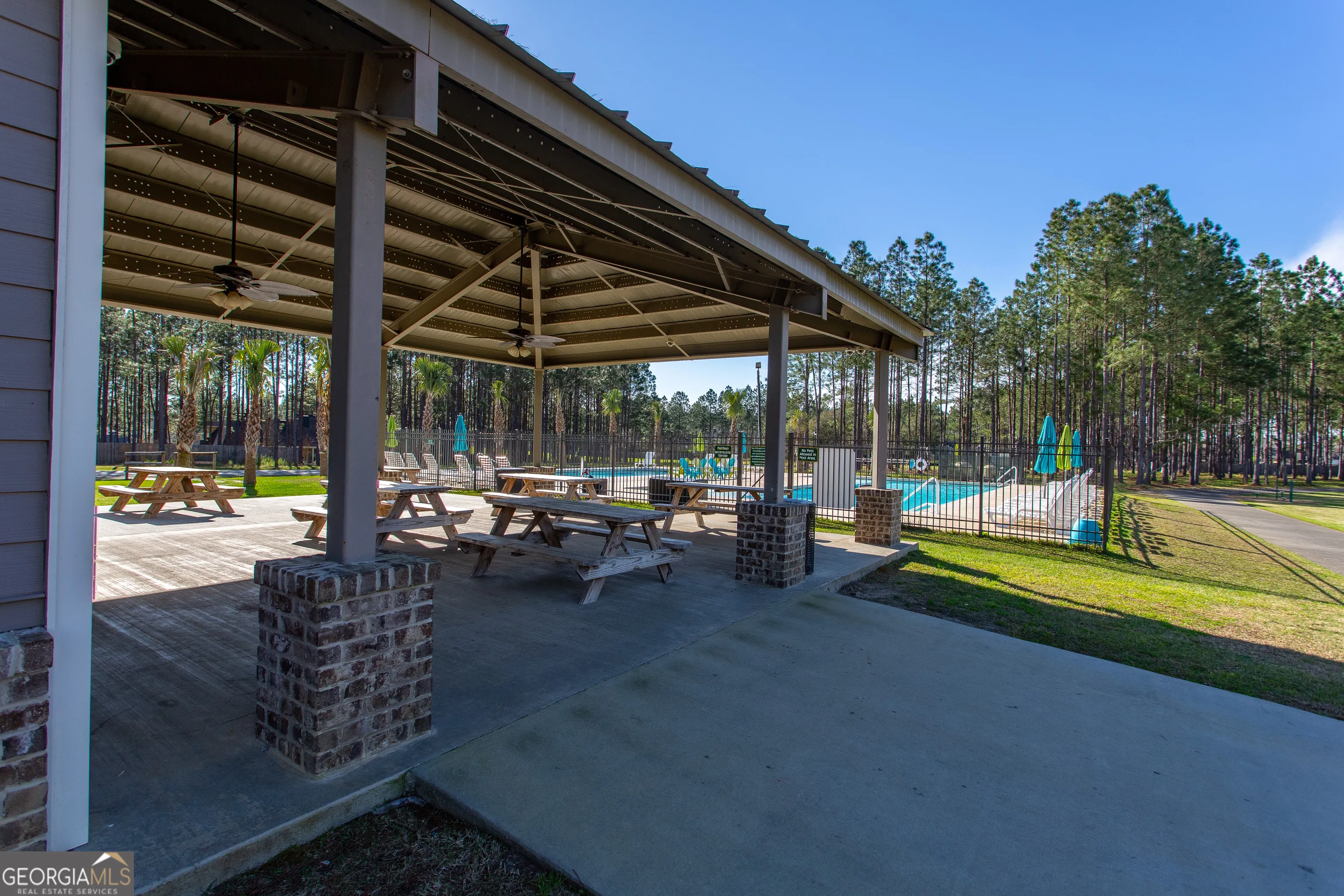 5211 Abbott Circle