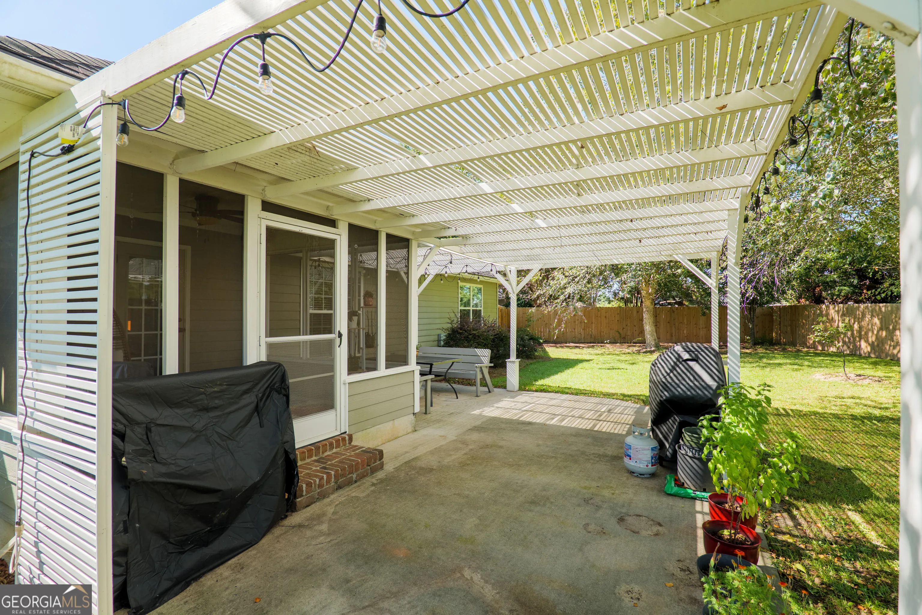 5211 Abbott Circle