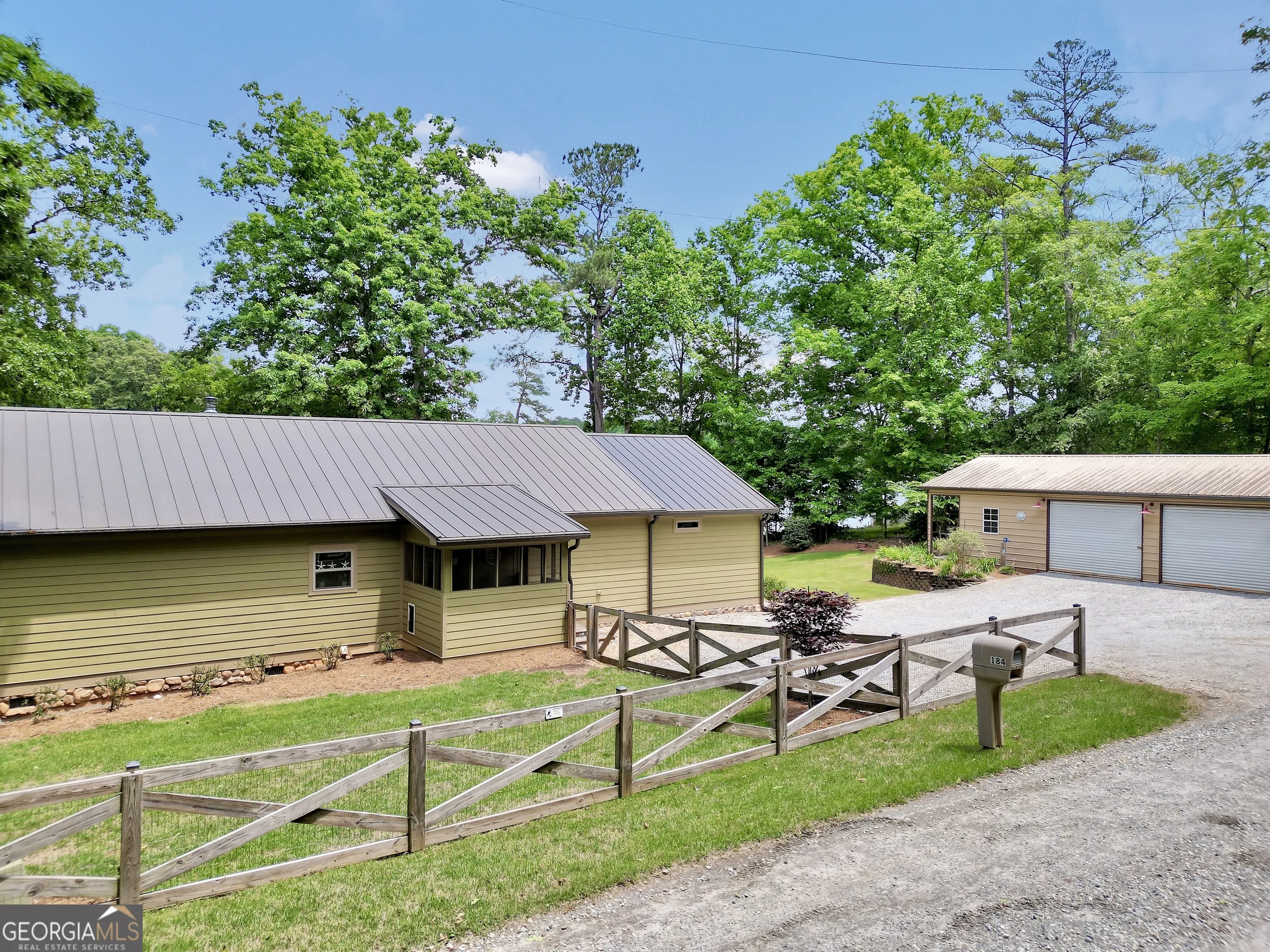 184 Bradley Road