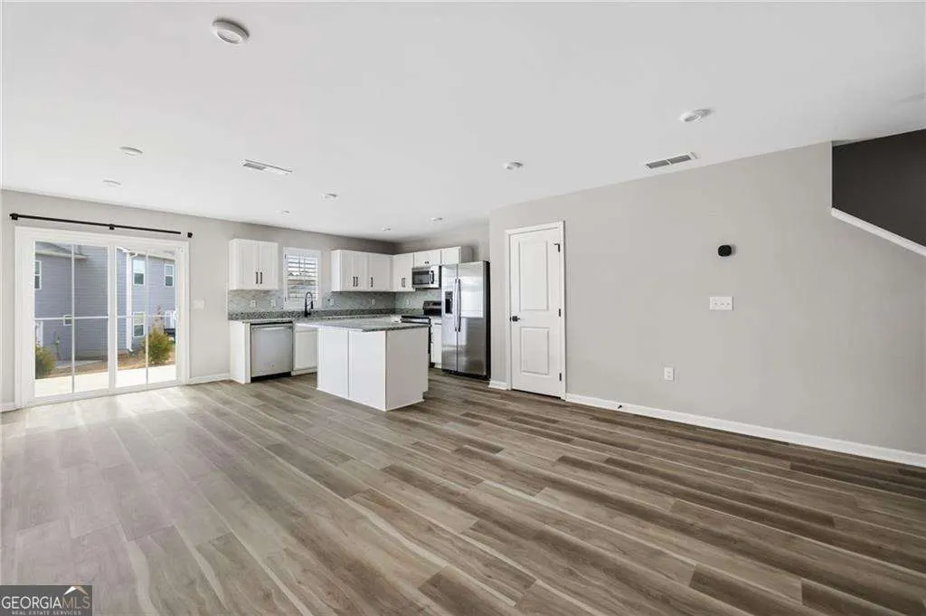 129 Chastain Drive