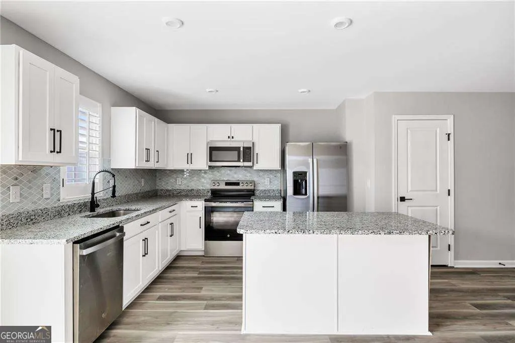 129 Chastain Drive