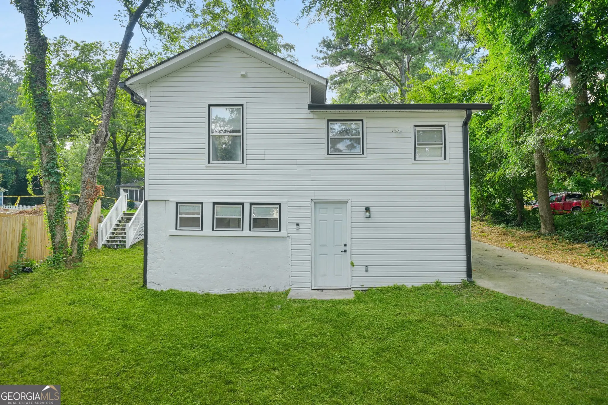 30 Johnson Road NW