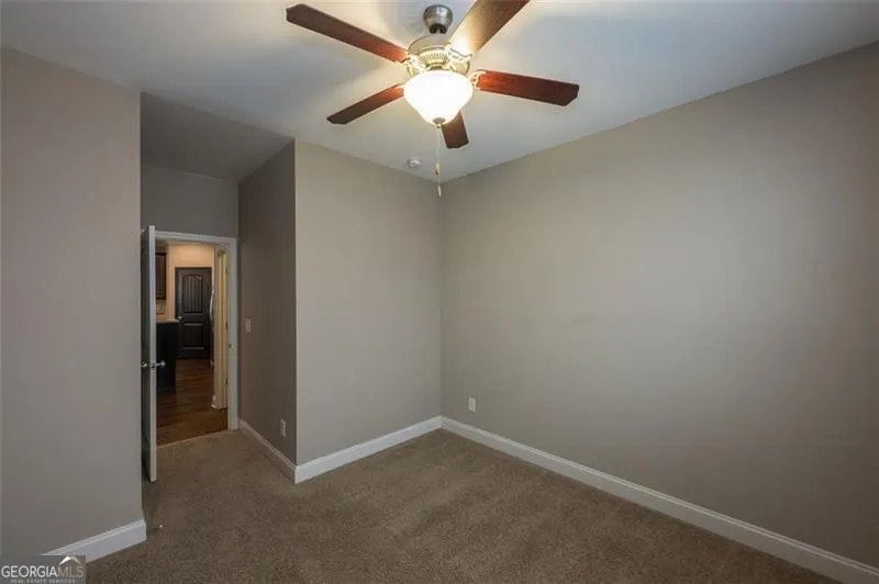 7067 WALHAM Grove