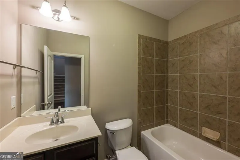 7067 WALHAM Grove