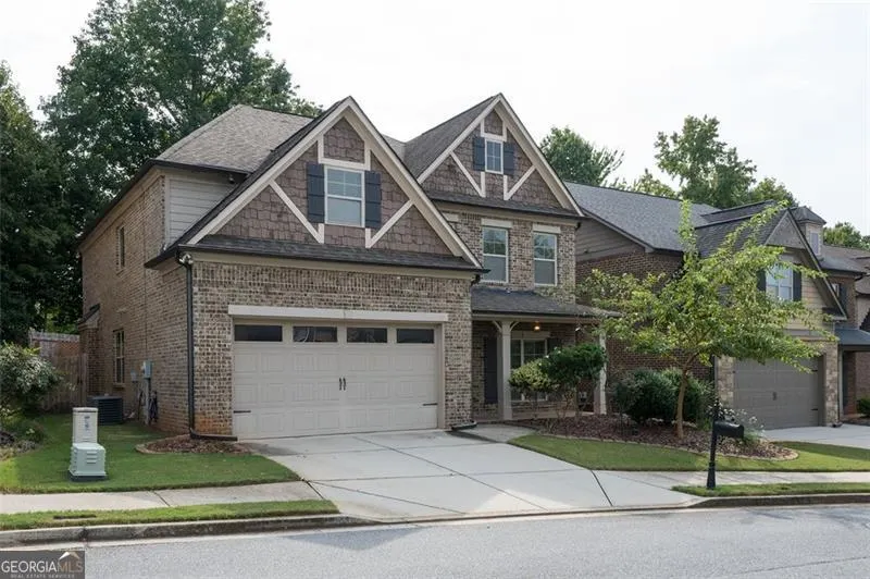 7067 WALHAM Grove