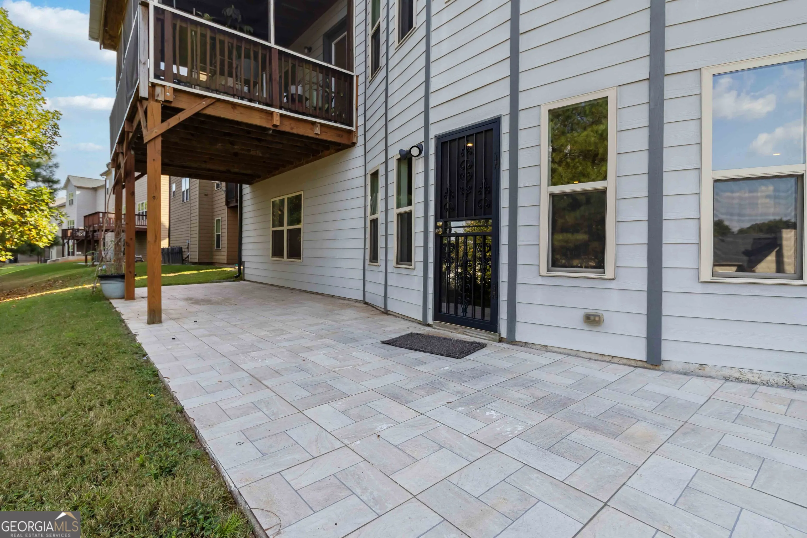 3776 LAKE HAVEN Way