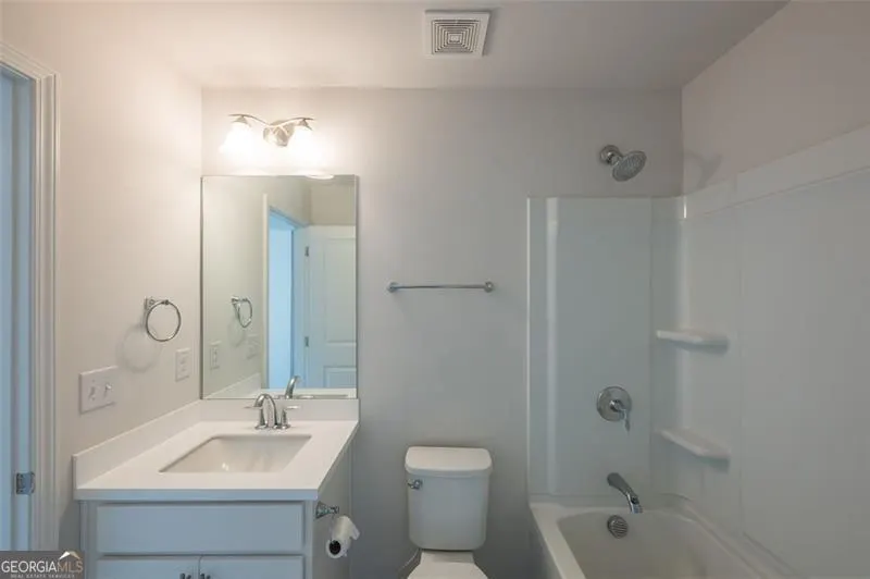 2 921 HICKORY LEAF Court SE, #2