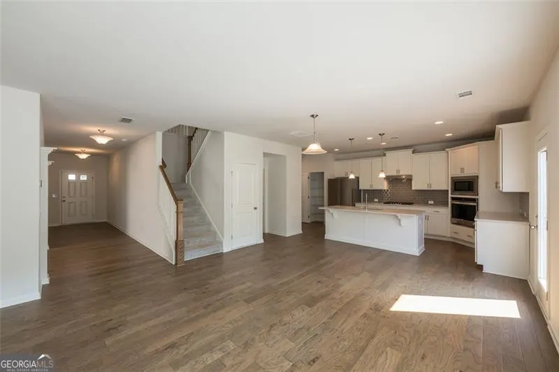 2 921 HICKORY LEAF Court SE, #2