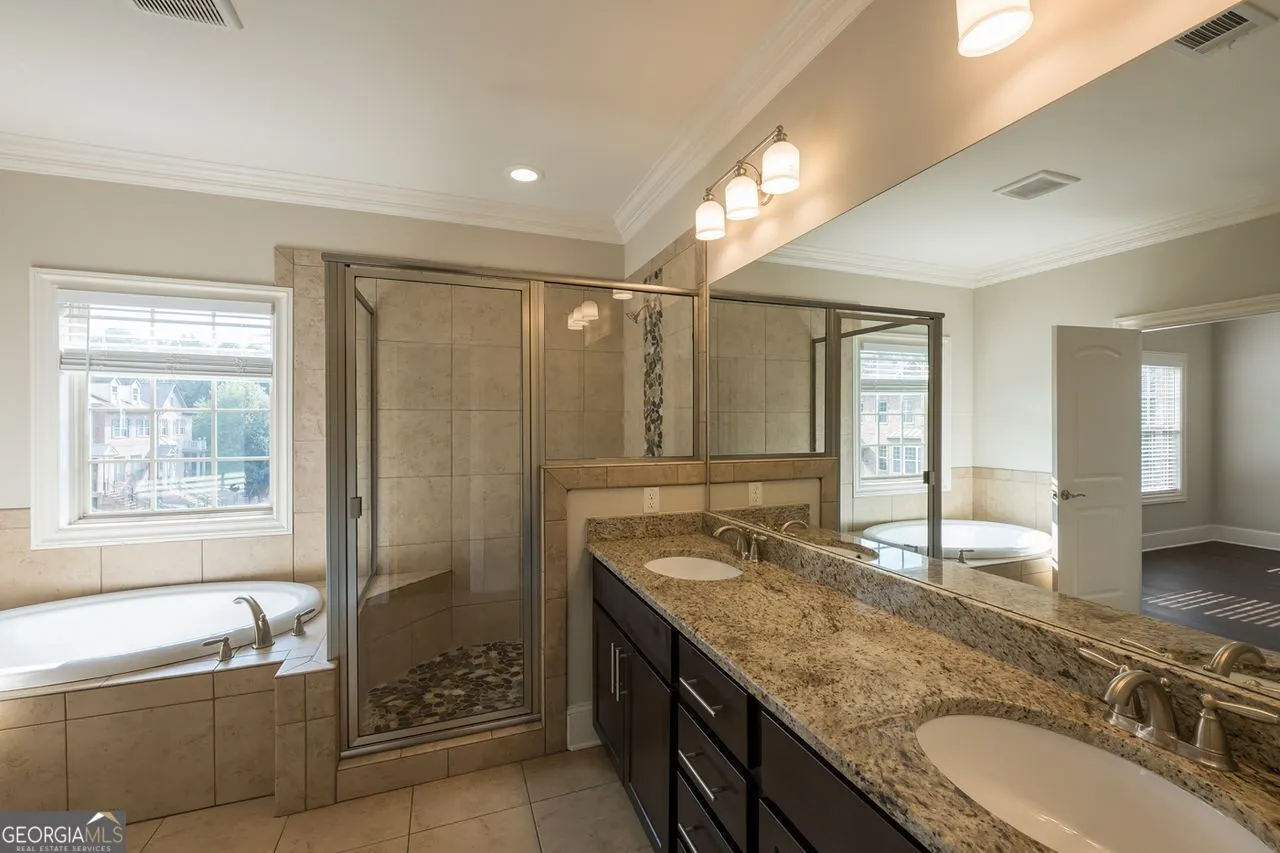 2 921 HICKORY LEAF Court SE, #2