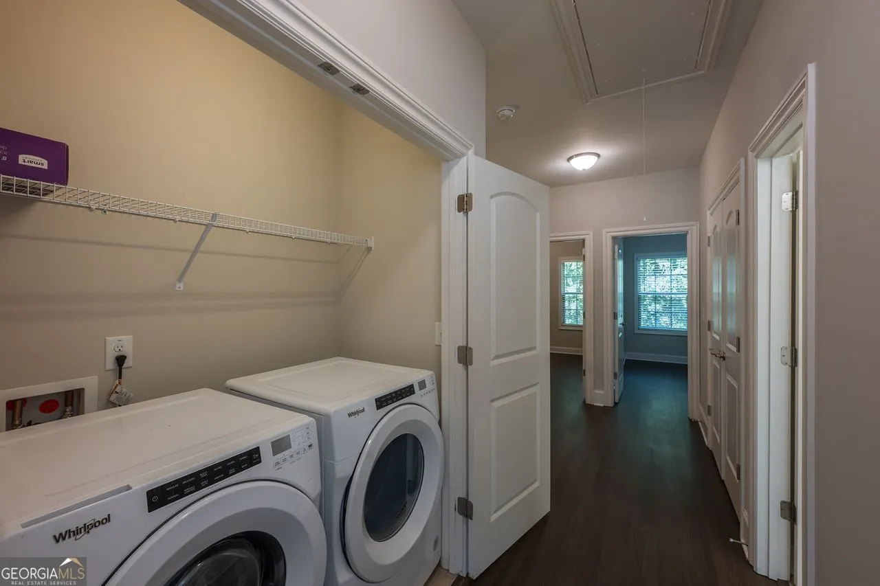 2 921 HICKORY LEAF Court SE, #2