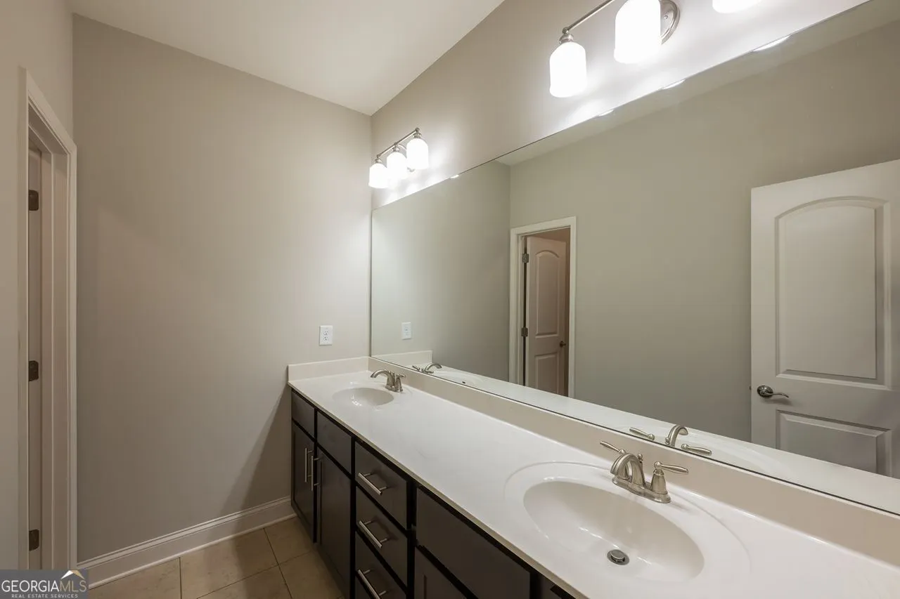 2 921 HICKORY LEAF Court SE, #2