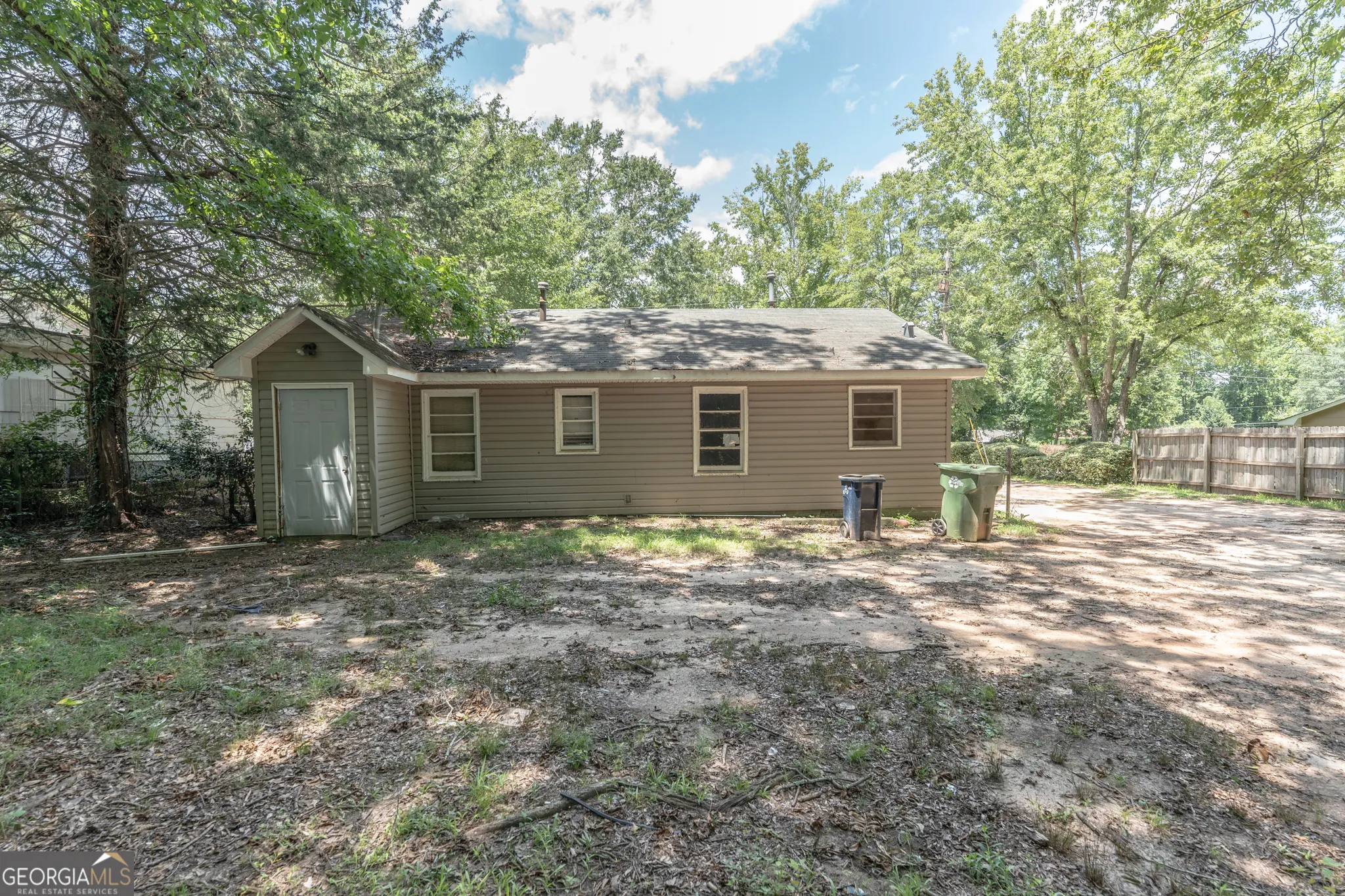 1119 George Circle