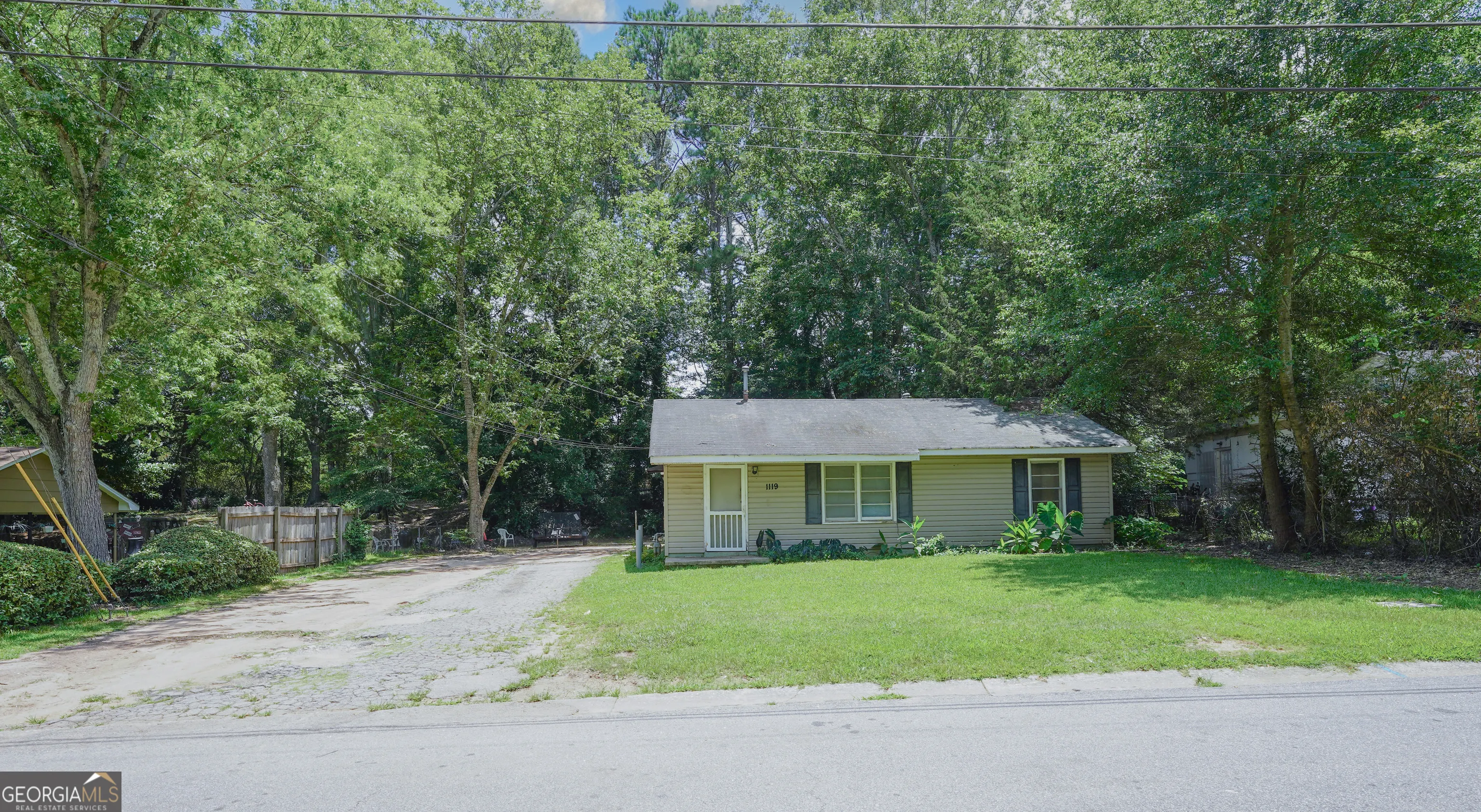 1119 George Circle