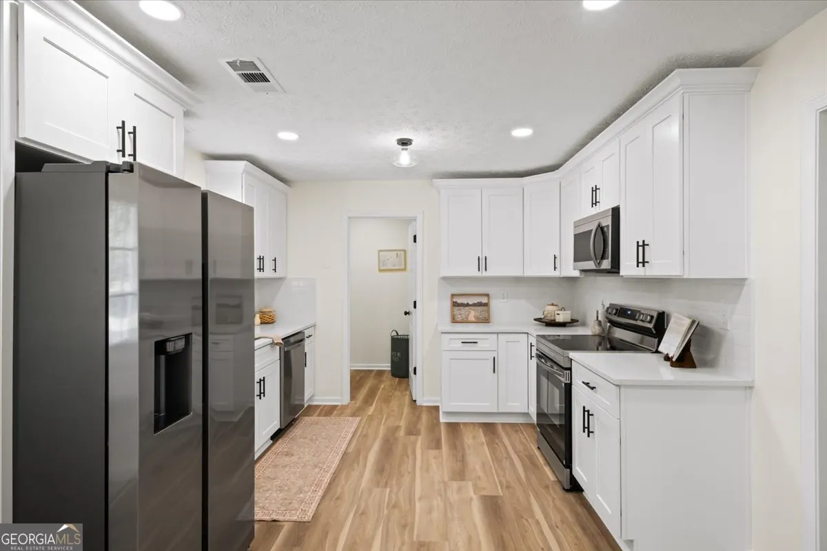 405 Highland Drive