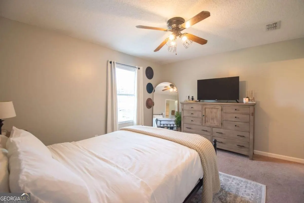 564 Dallas Circle