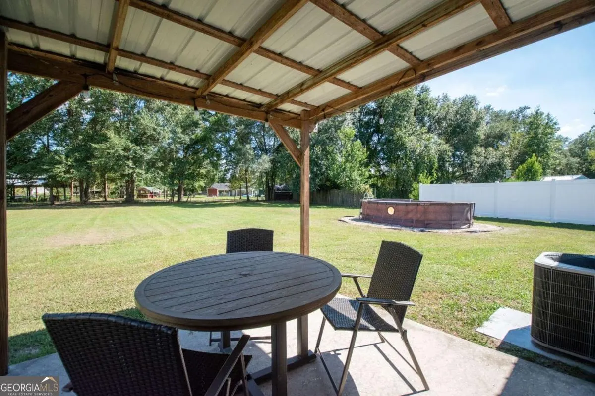 564 Dallas Circle
