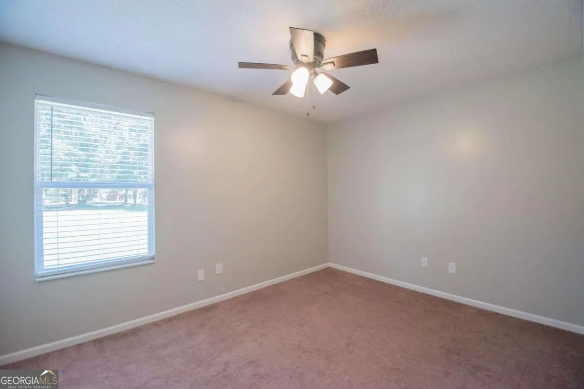 564 Dallas Circle