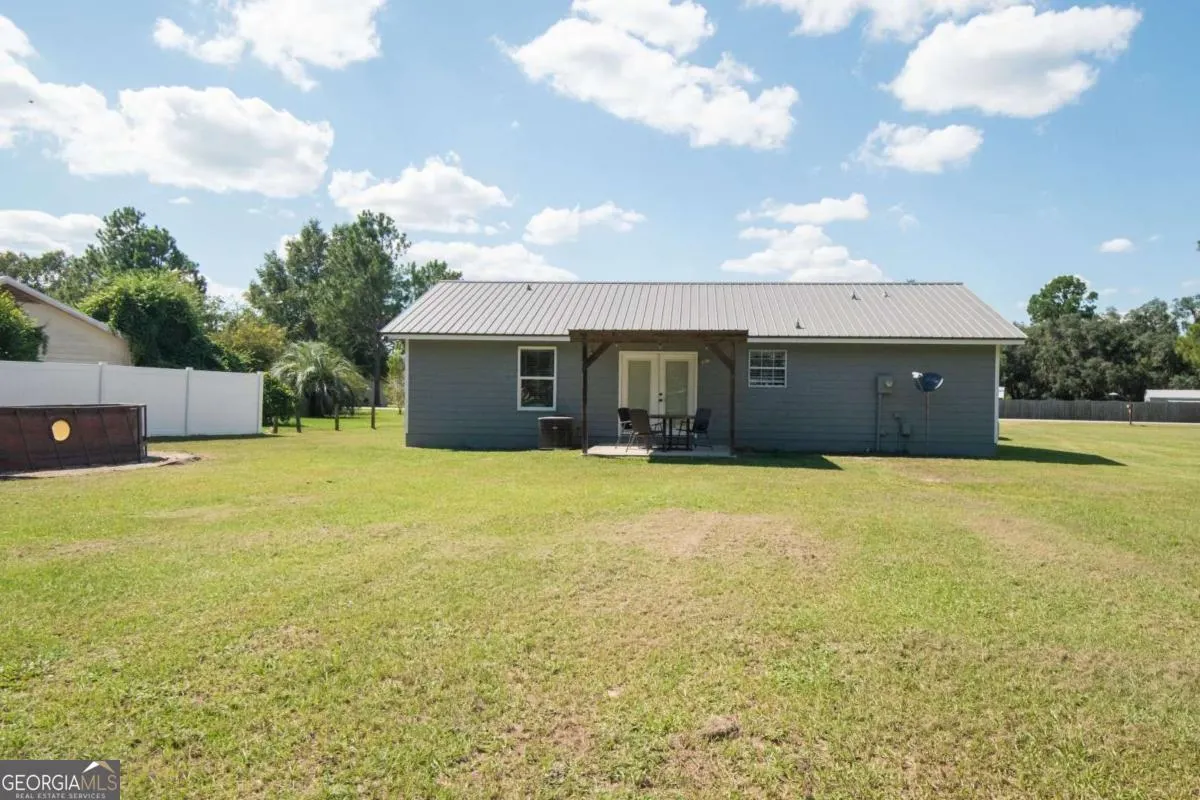 564 Dallas Circle