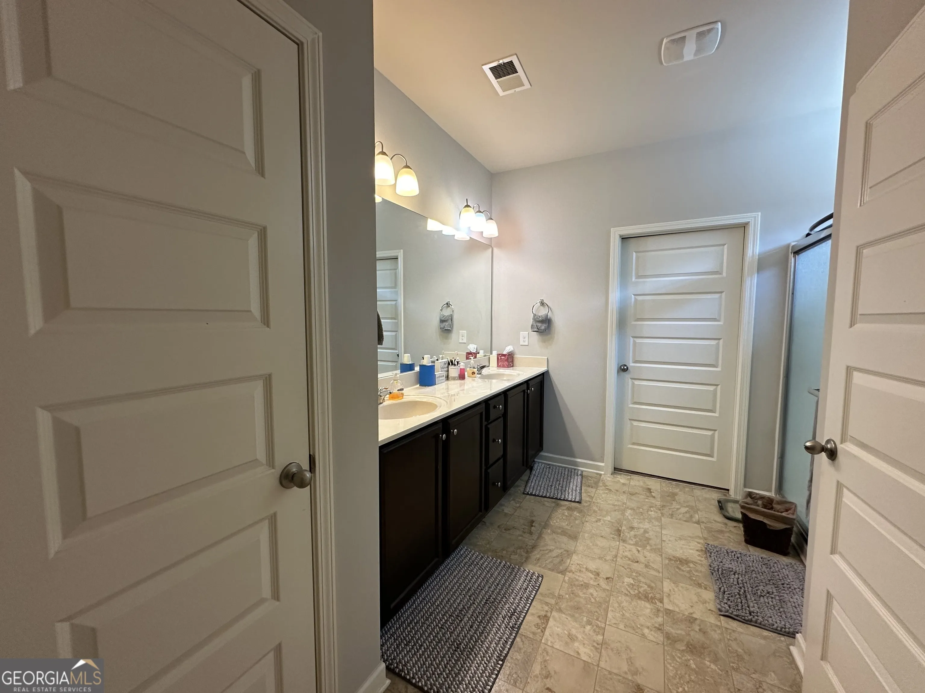565 Carleton Place