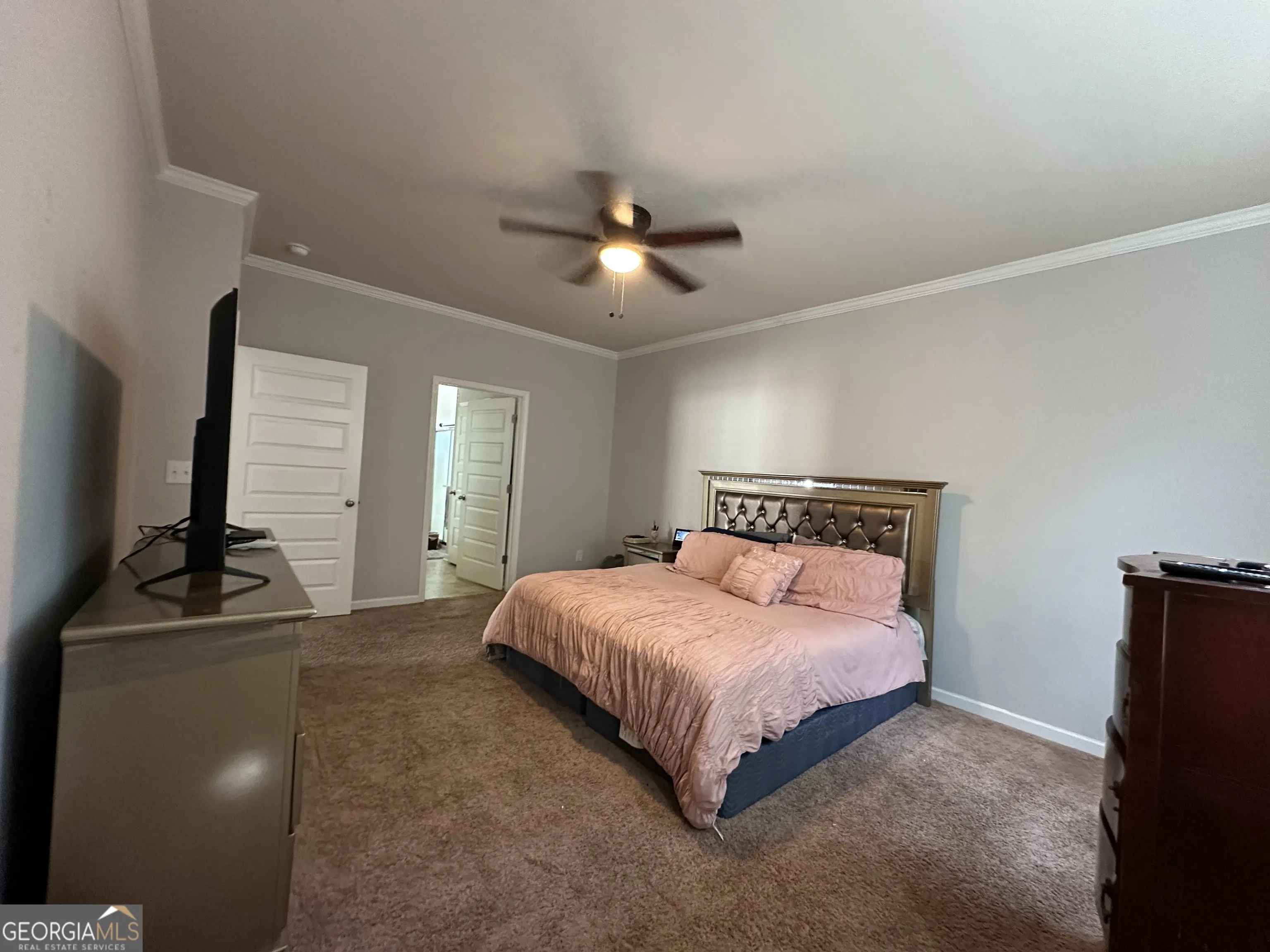 565 Carleton Place