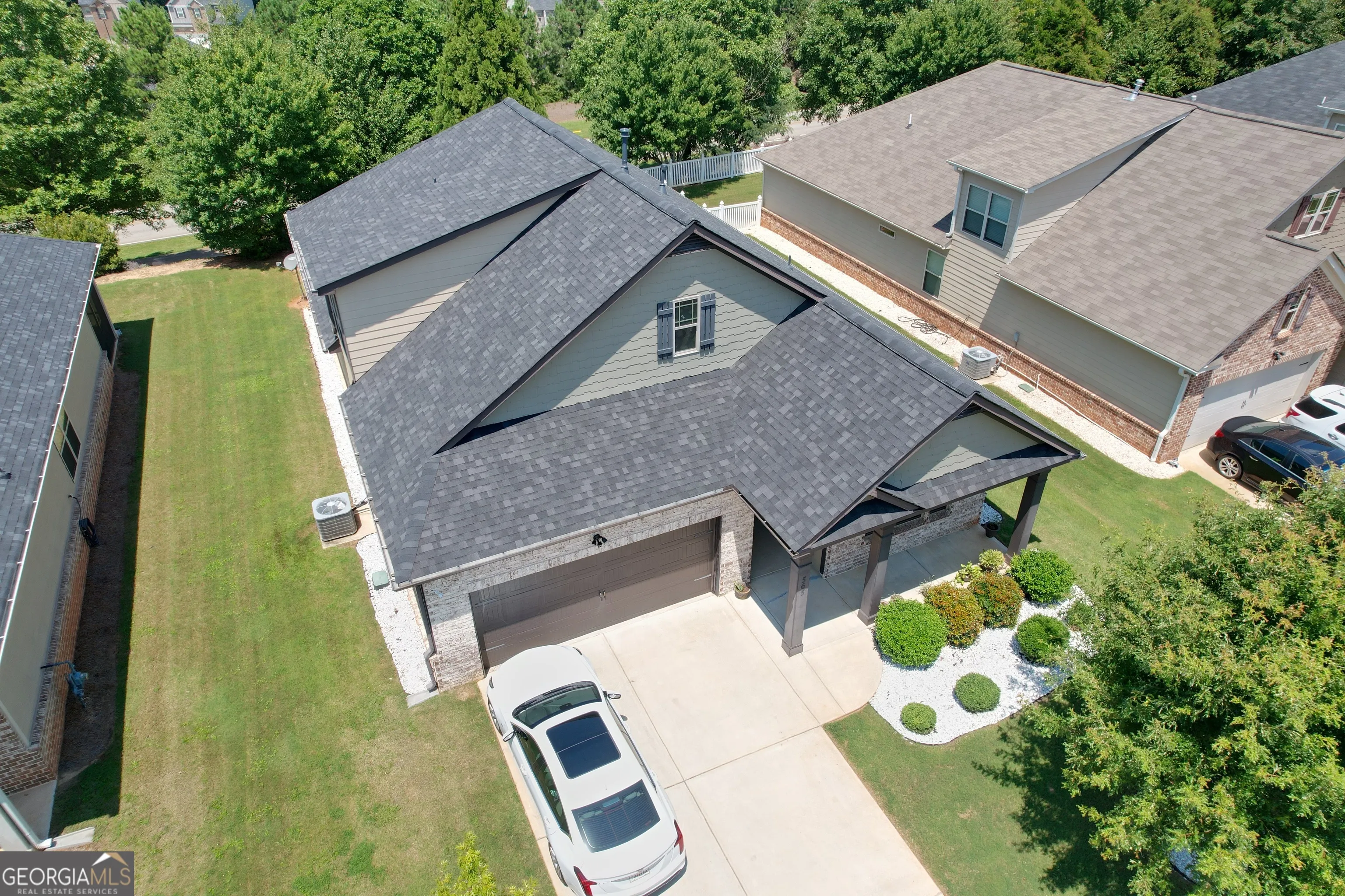 565 Carleton Place