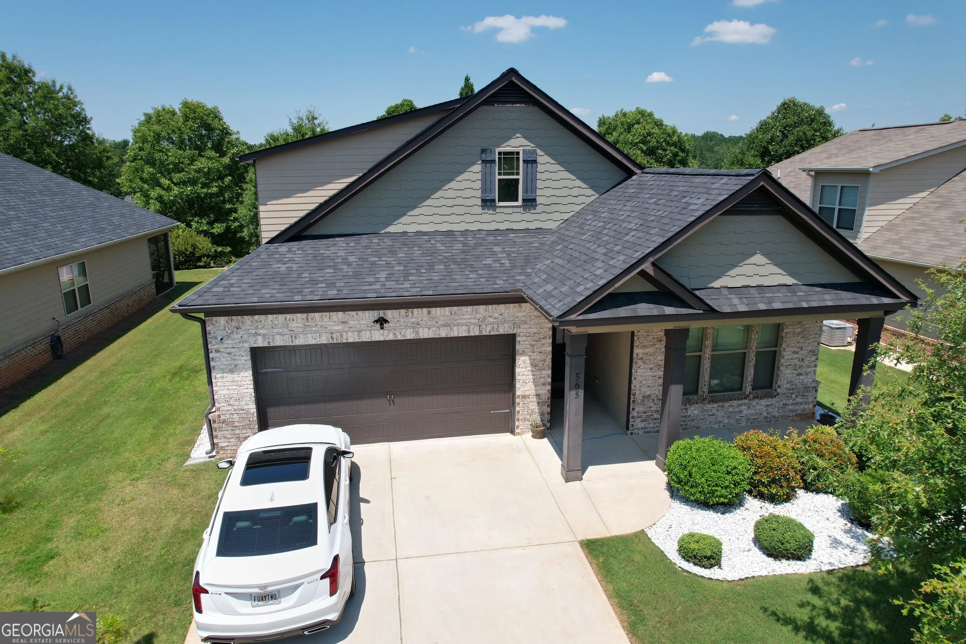 565 Carleton Place