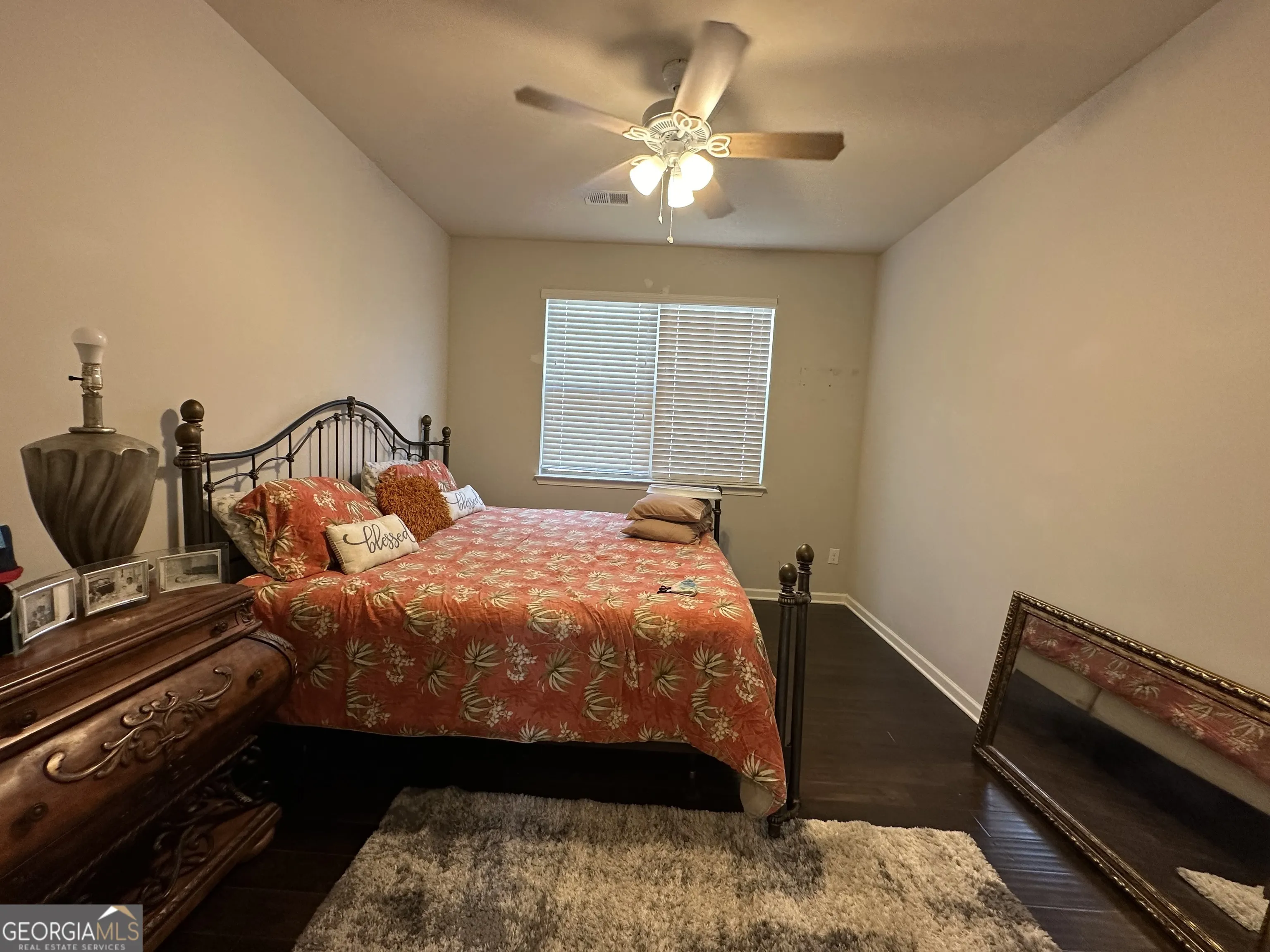 565 Carleton Place