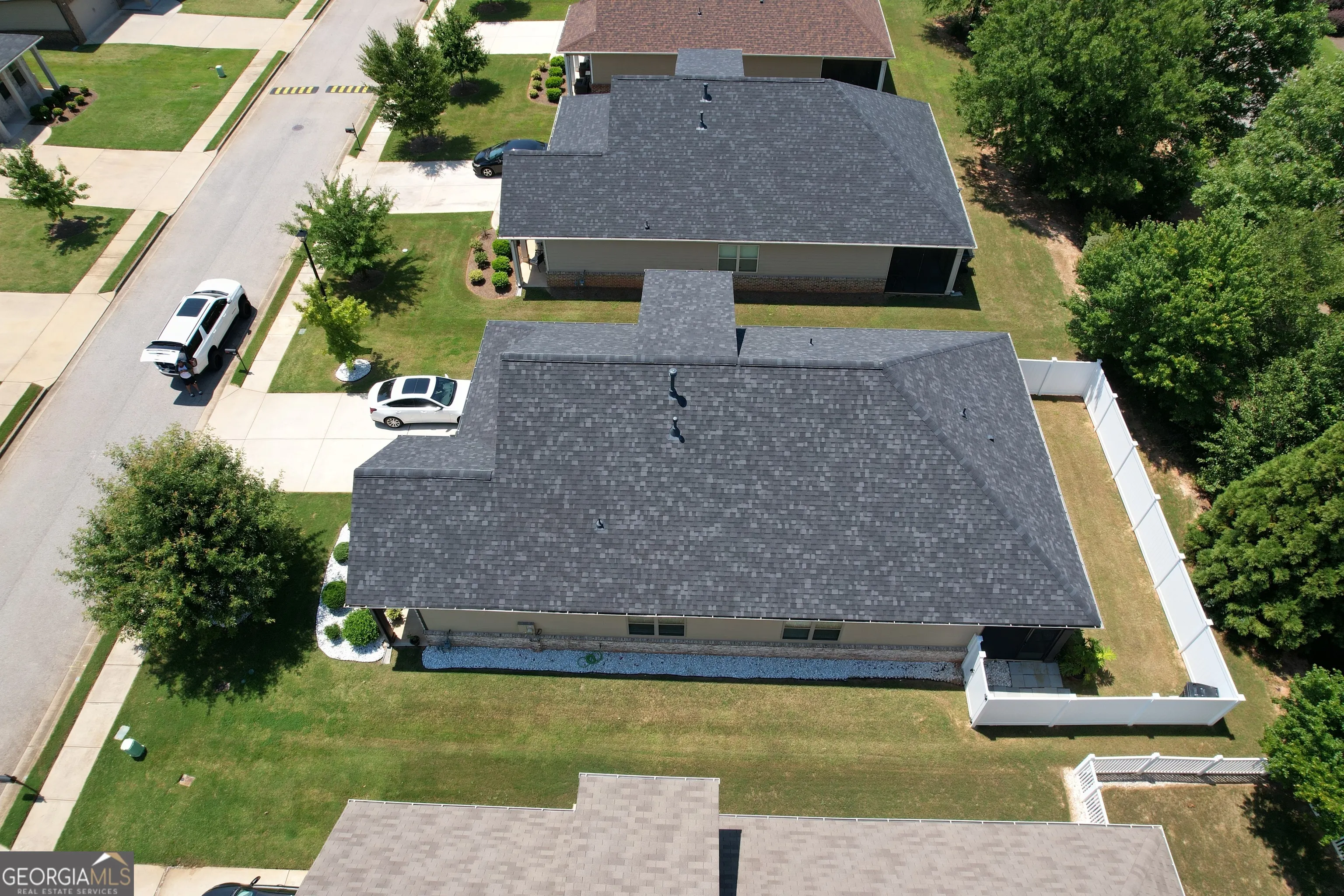 565 Carleton Place