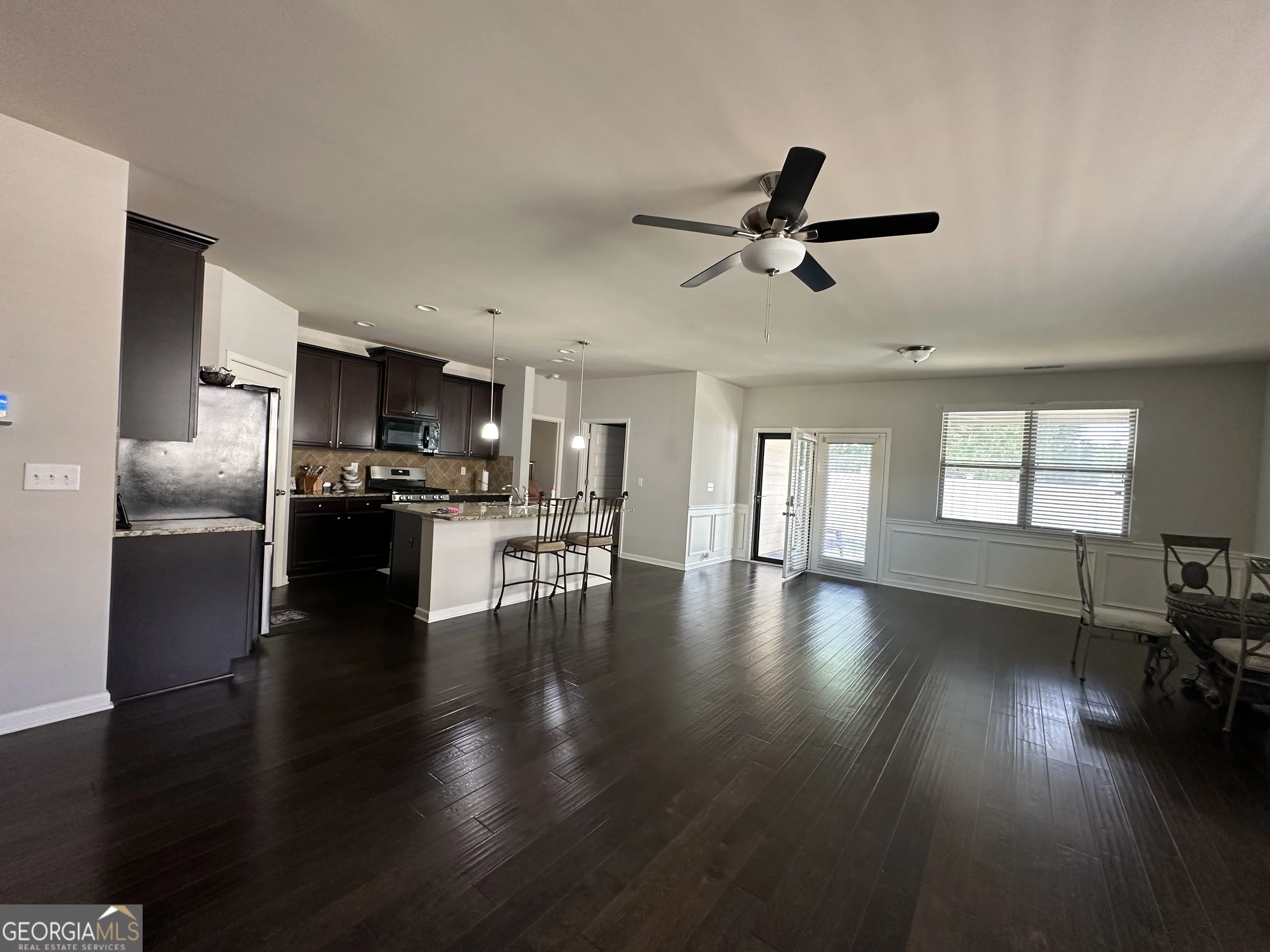 565 Carleton Place