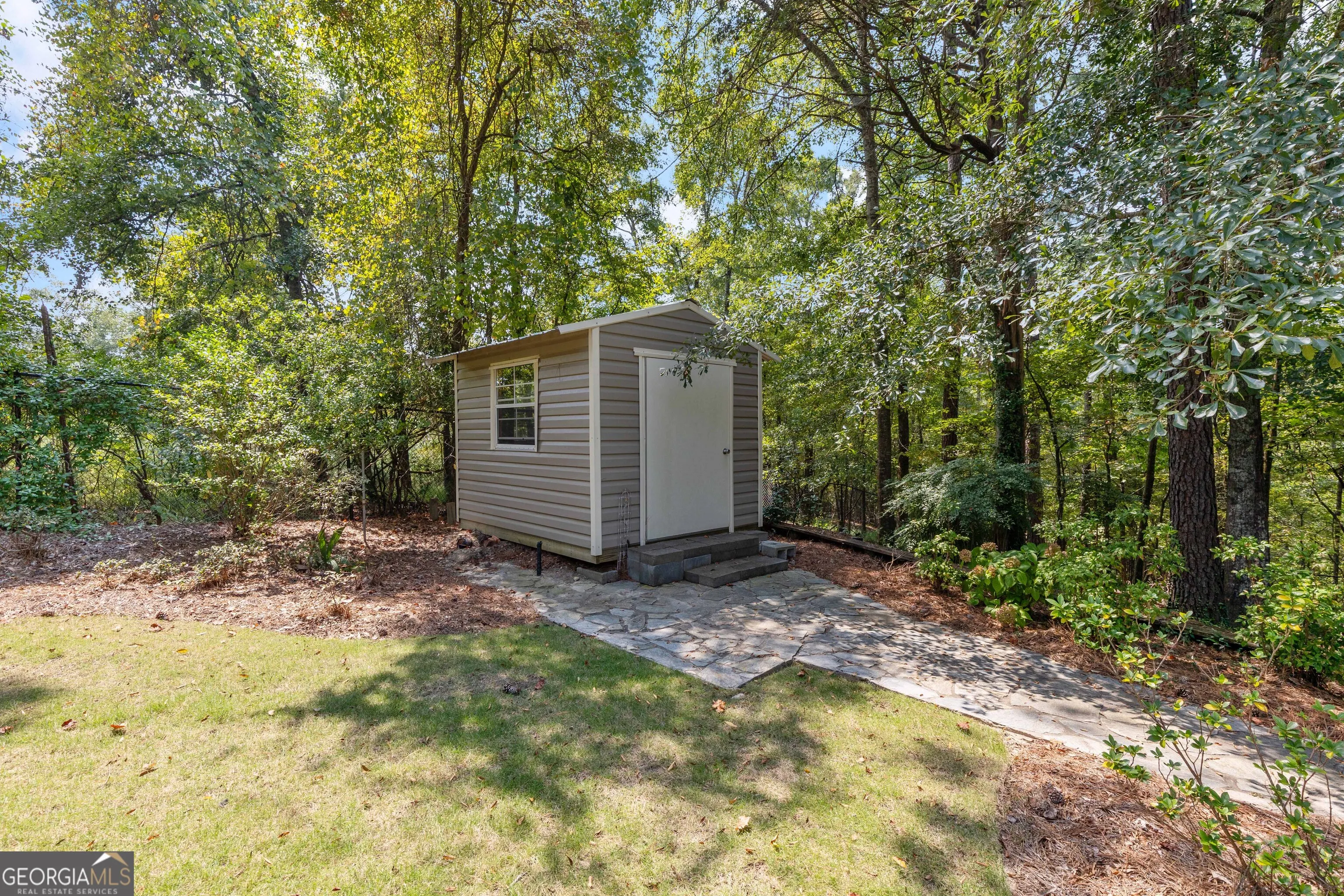 7433 Rolling Bend Court