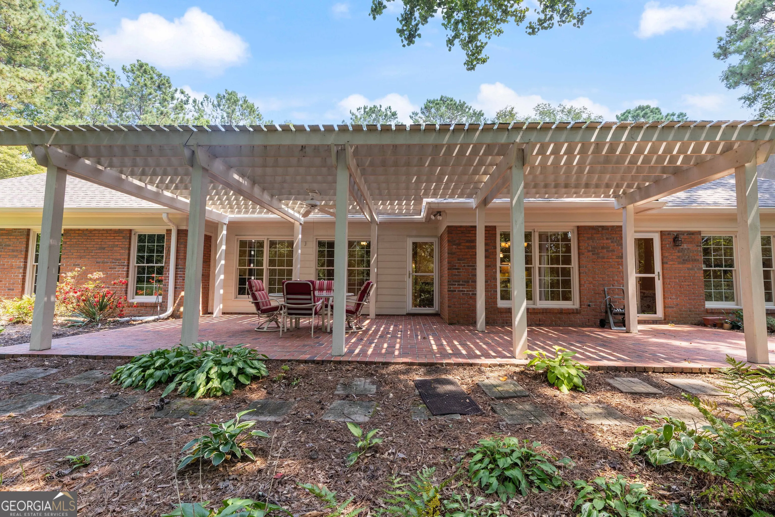 7433 Rolling Bend Court