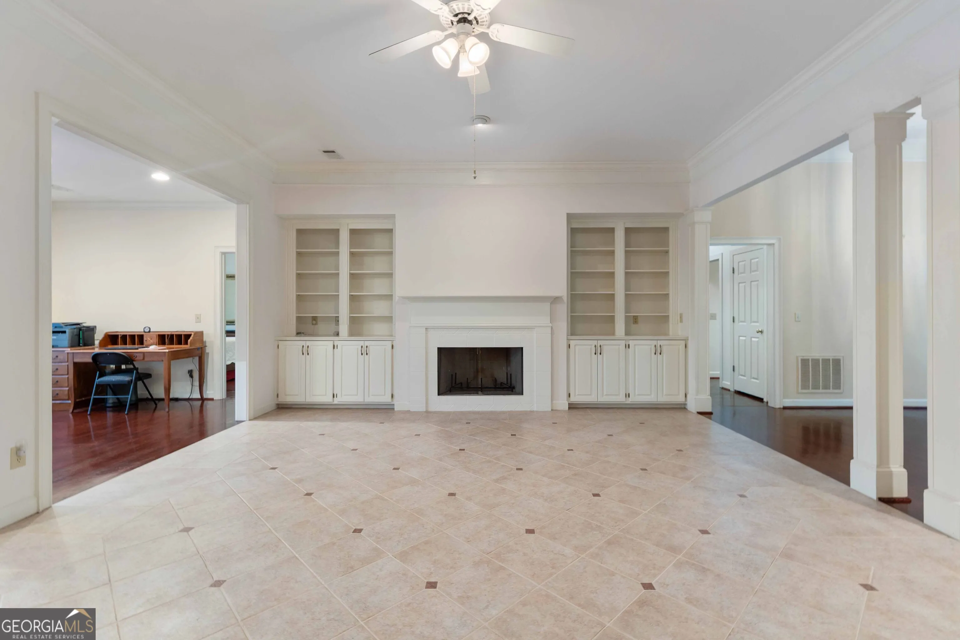 7433 Rolling Bend Court