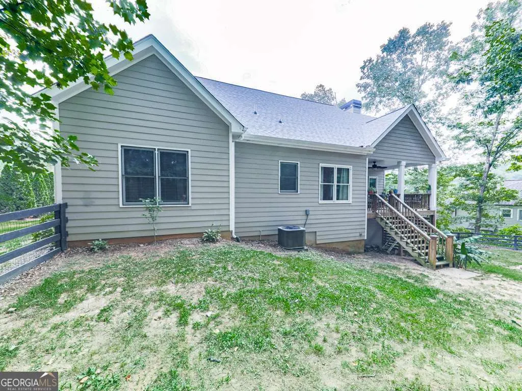 103 William Court
