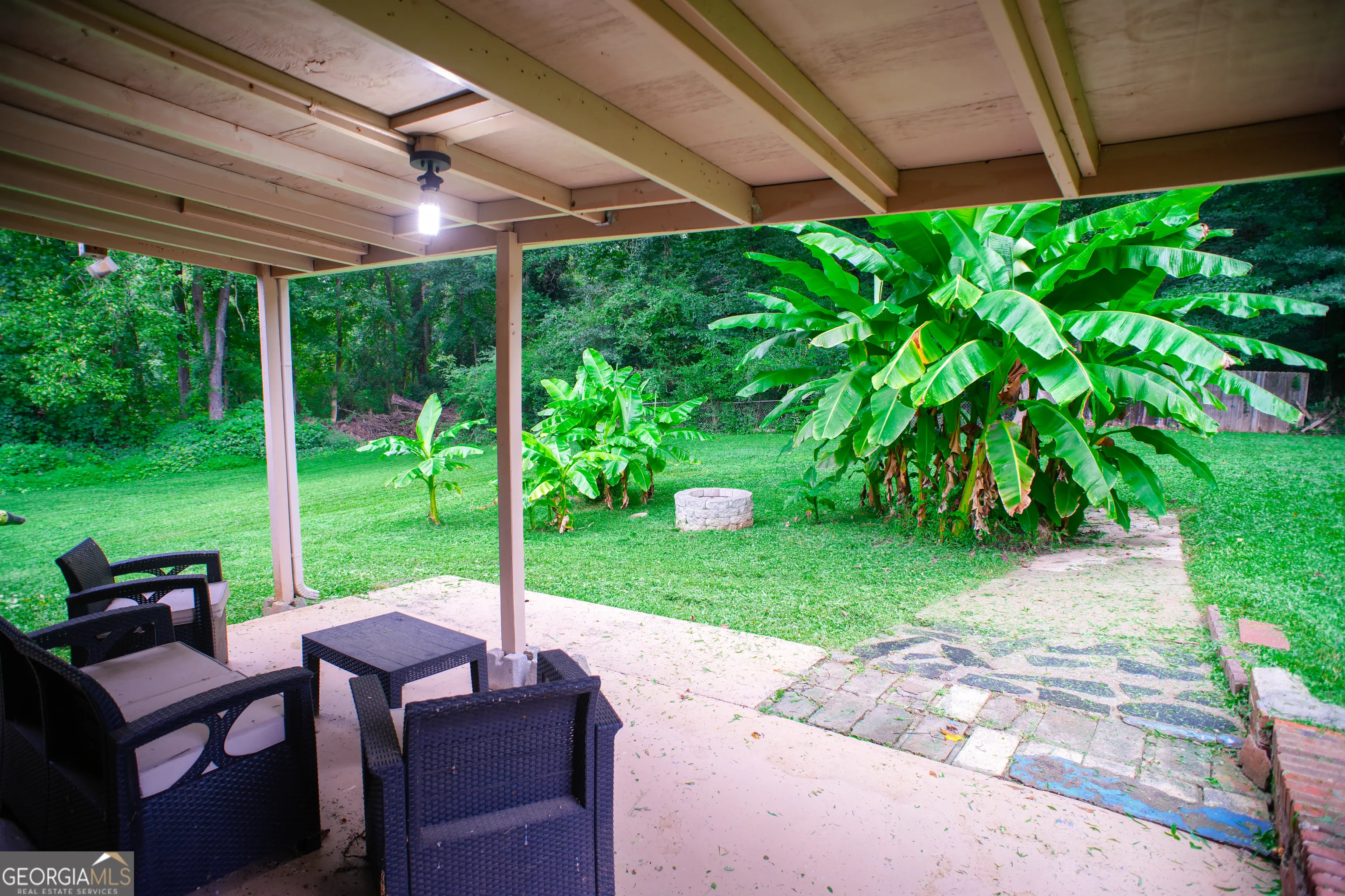 3682 Rockbridge Road