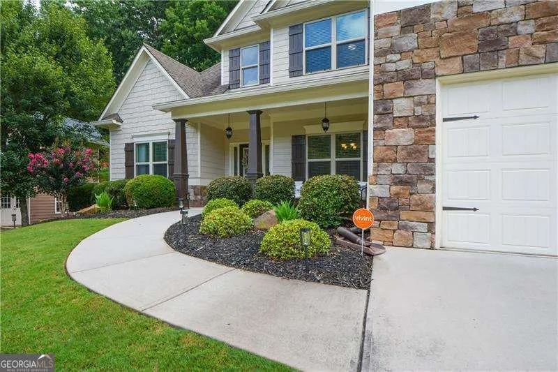 453 Thorn Creek Way